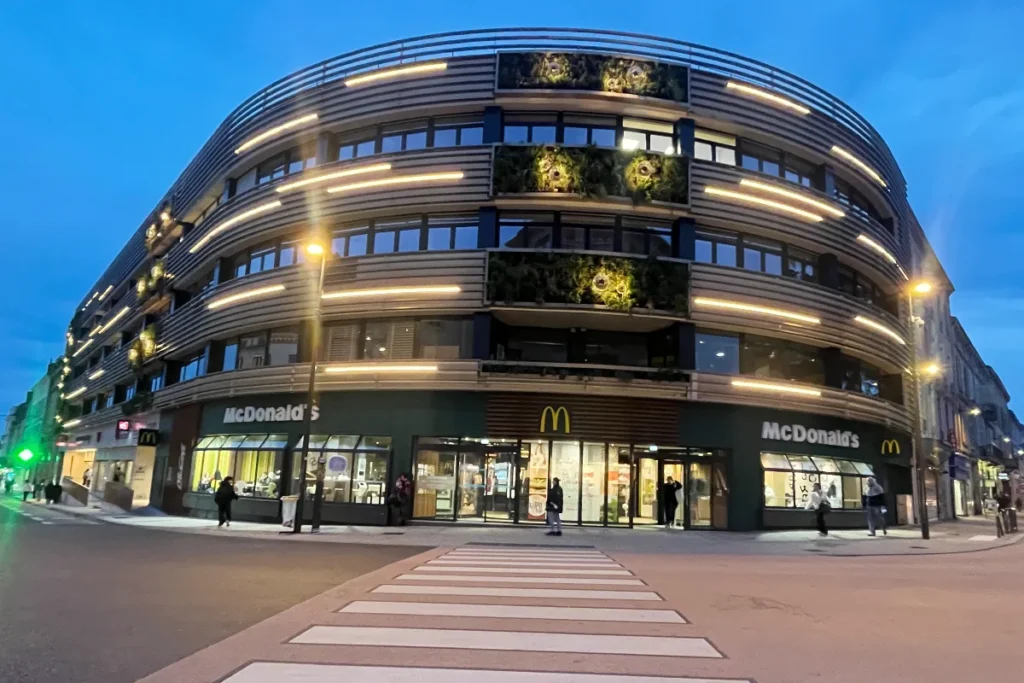 facade-helvetique-galerie-05