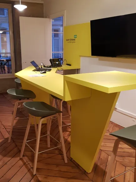 bureau-sem-photo-texte